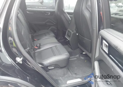 2021 Porsche Cayenne z USA, uszkodzony, nr VIN WP1AA2AY8MDA08359